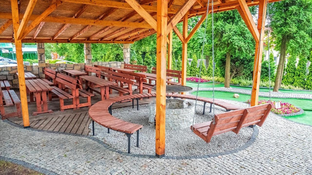 Hotel Senator Konferencje & Spa Starachowice Esterno foto